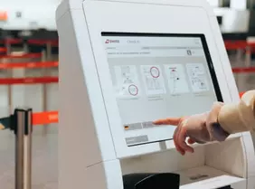 Check-in am Automat | Verband Deutsches Reisemanagement e.V. (VDR)