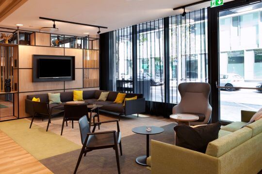 Details Holiday Inn Hotel Berlin East Side | VDR
