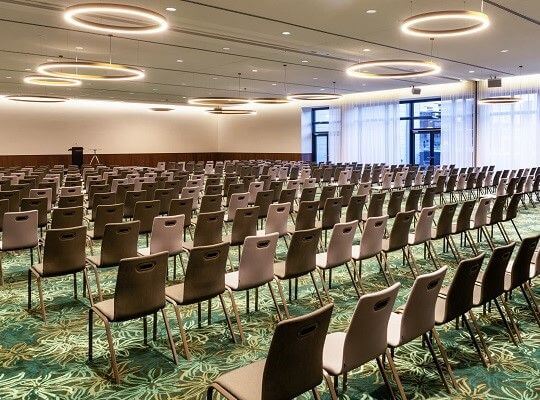 Einblick Mövenpick Hotel Stuttgart Airport | VDR